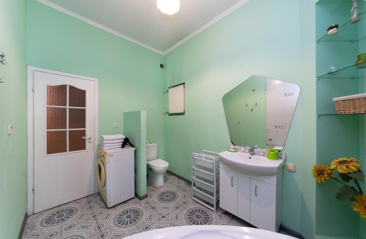 Apartamenty Sofia Киев Экстерьер фото